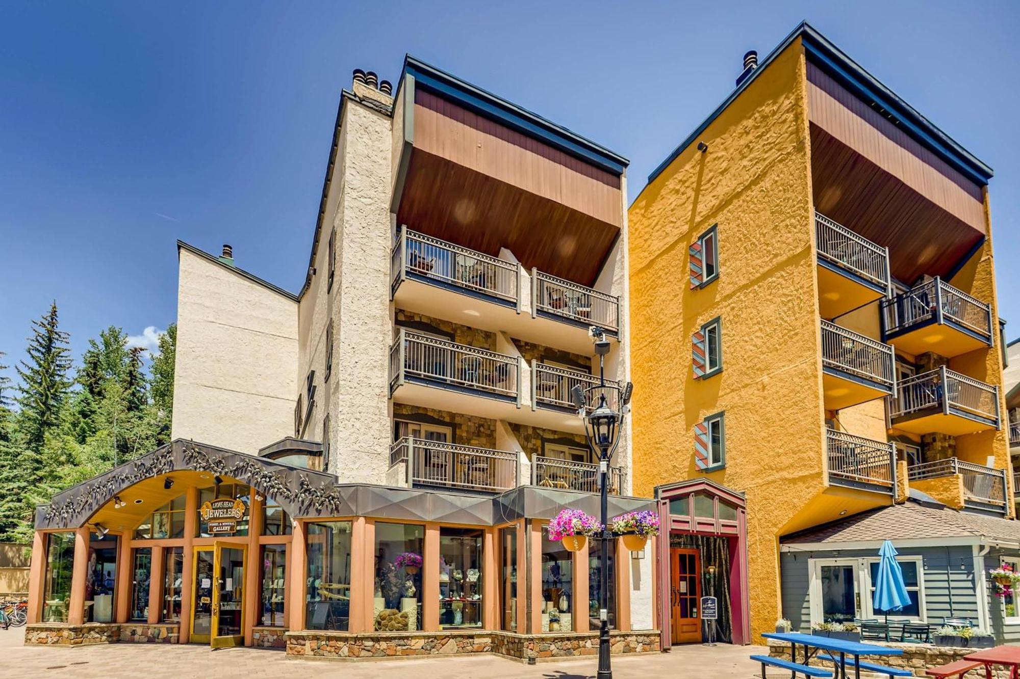 Lift House Lodge, Remodeled Downtown Lionshead Studio Condo Вейл Екстер'єр фото